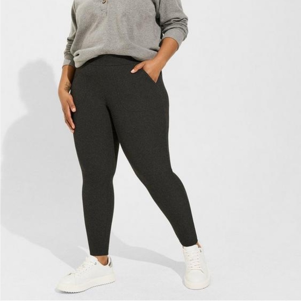 Torrid Brushed Rib Pocket Leggings Mid Rise Full Length Signature Waist Gray 2X